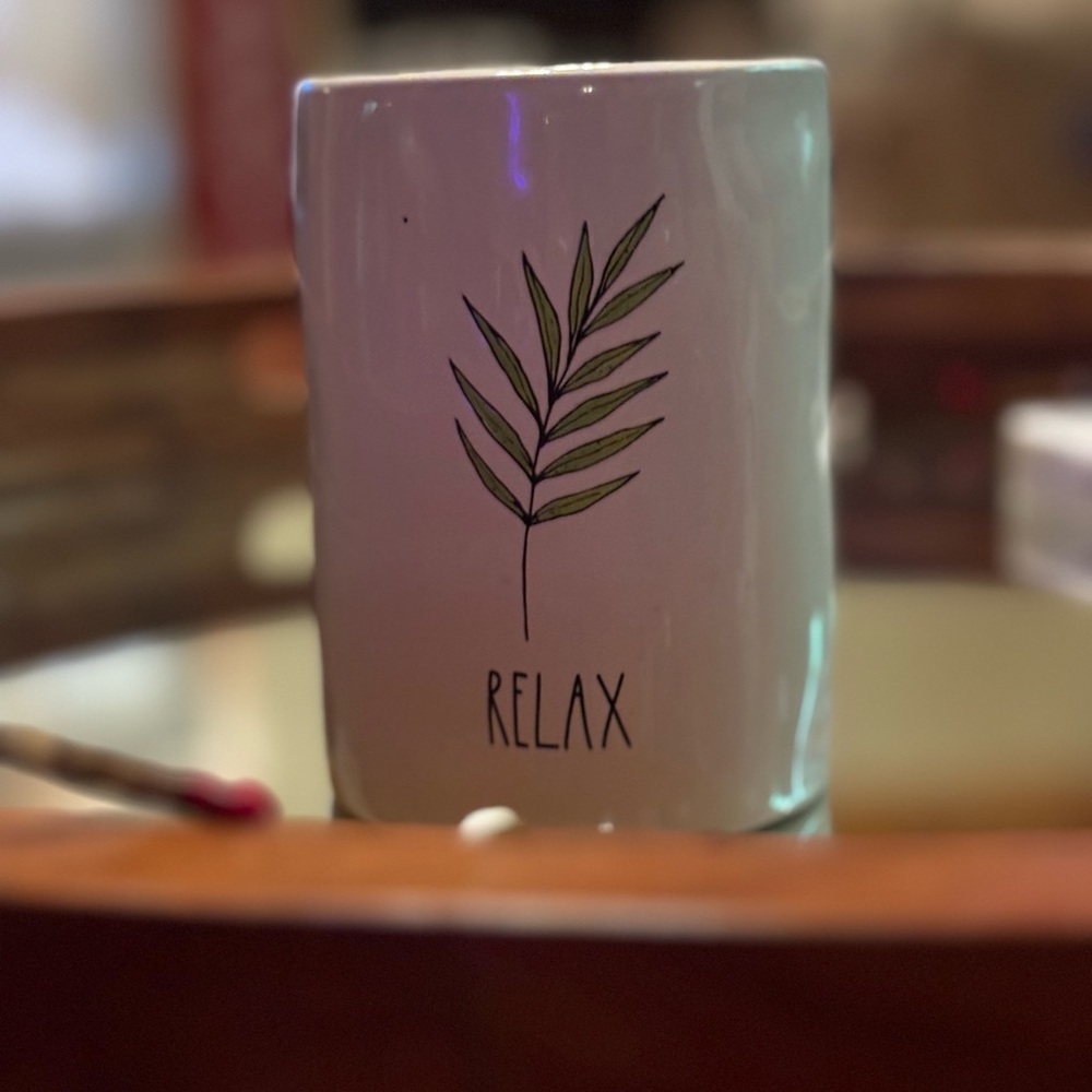 Rae Dunn candle 🕯️